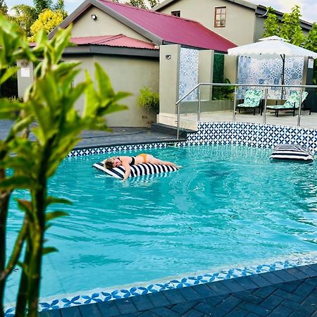 Inbloem Hotel Блоемфонтейн Екстериор снимка