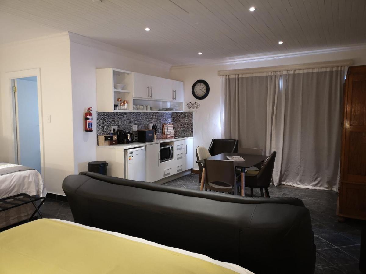 Inbloem Hotel Блоемфонтейн Екстериор снимка